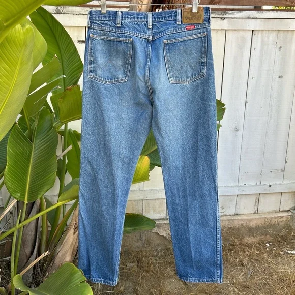 Vintage 1990s Wrangler Jeans 990 USA Made Faded Blue Denim 32x32 - Picture 4 of 7
